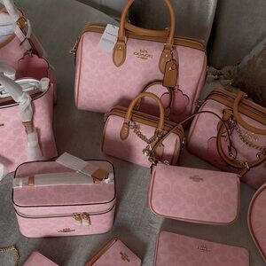 COMING SOON ! Coach Powdered pink 2.0 collection  bags